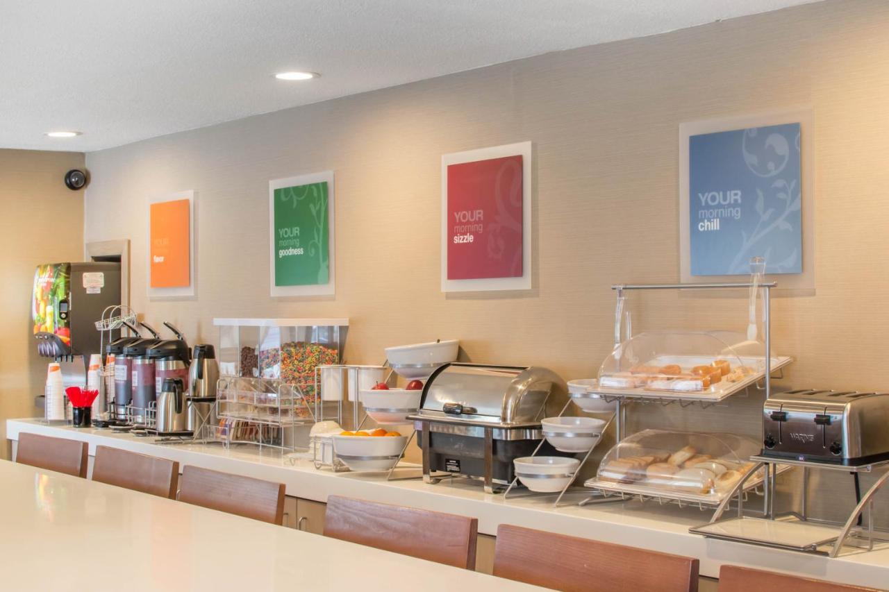 Comfort Inn Mayfield Heights Cleveland East Екстер'єр фото