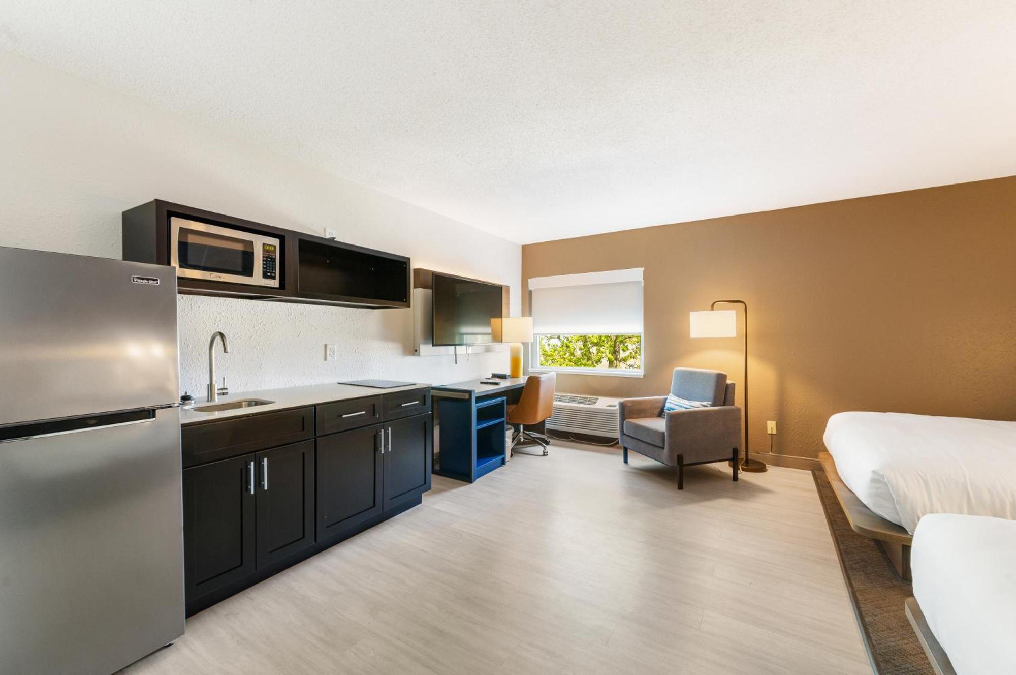 Comfort Inn Mayfield Heights Cleveland East Екстер'єр фото