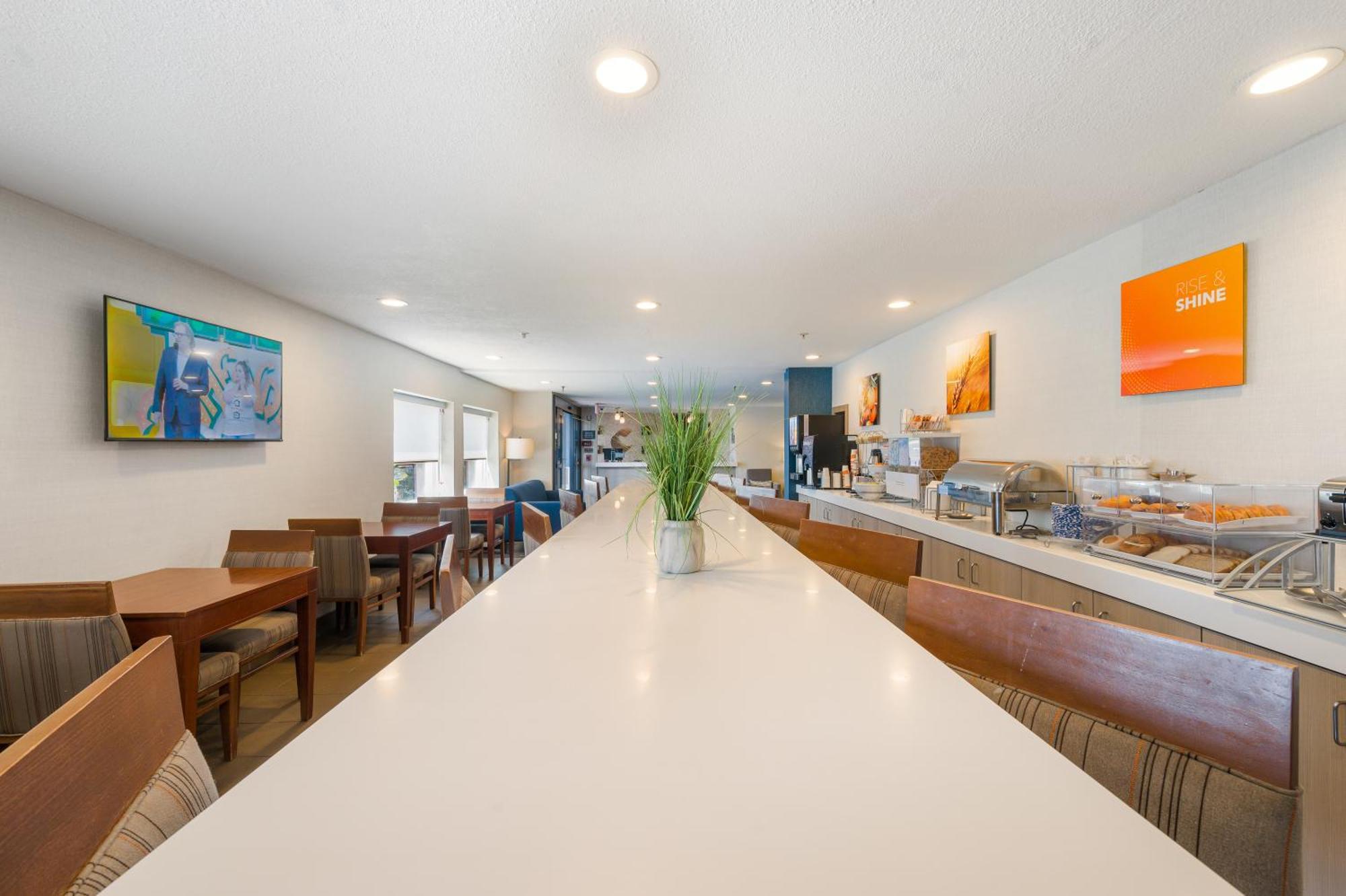 Comfort Inn Mayfield Heights Cleveland East Екстер'єр фото