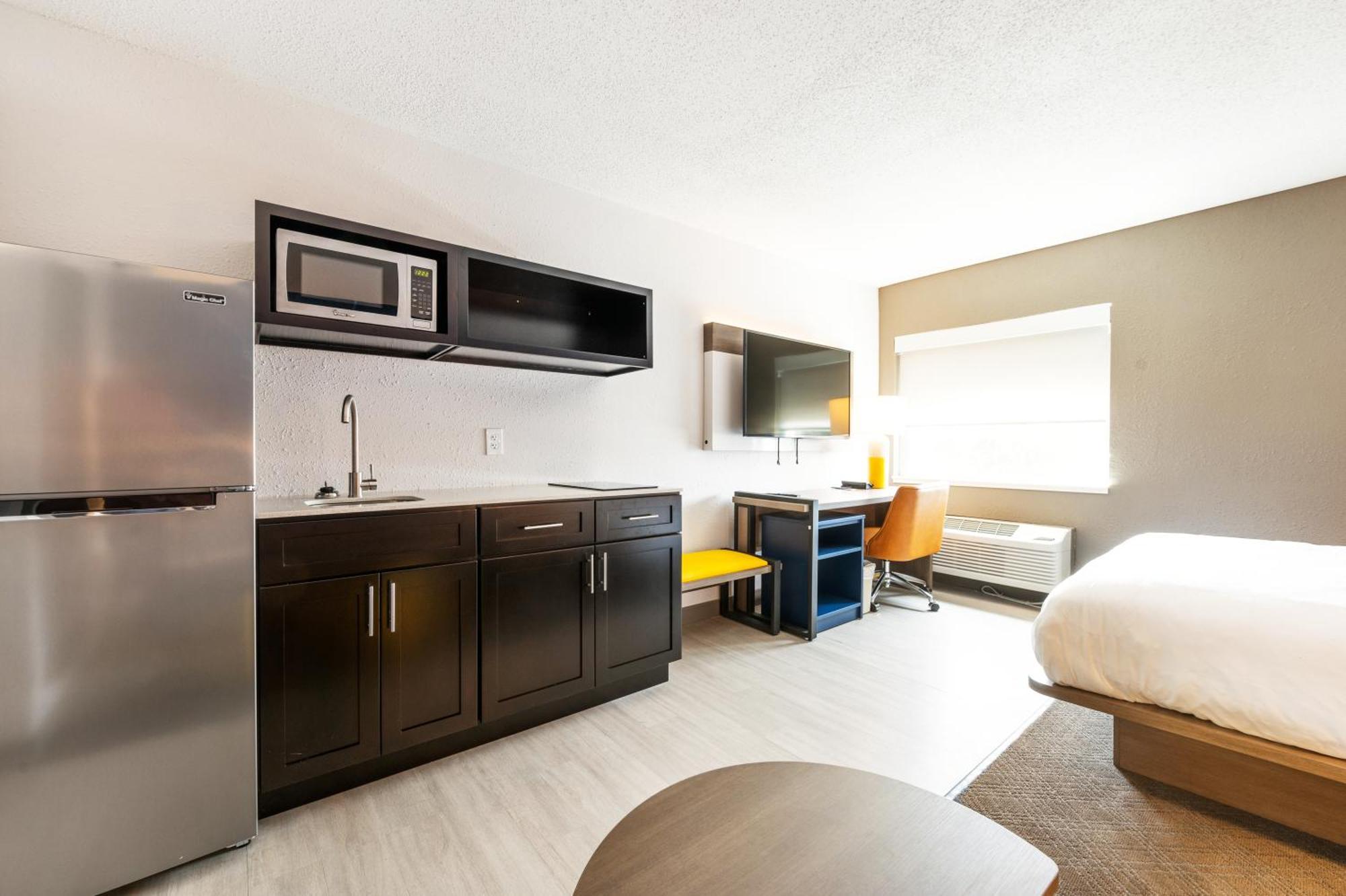 Comfort Inn Mayfield Heights Cleveland East Екстер'єр фото
