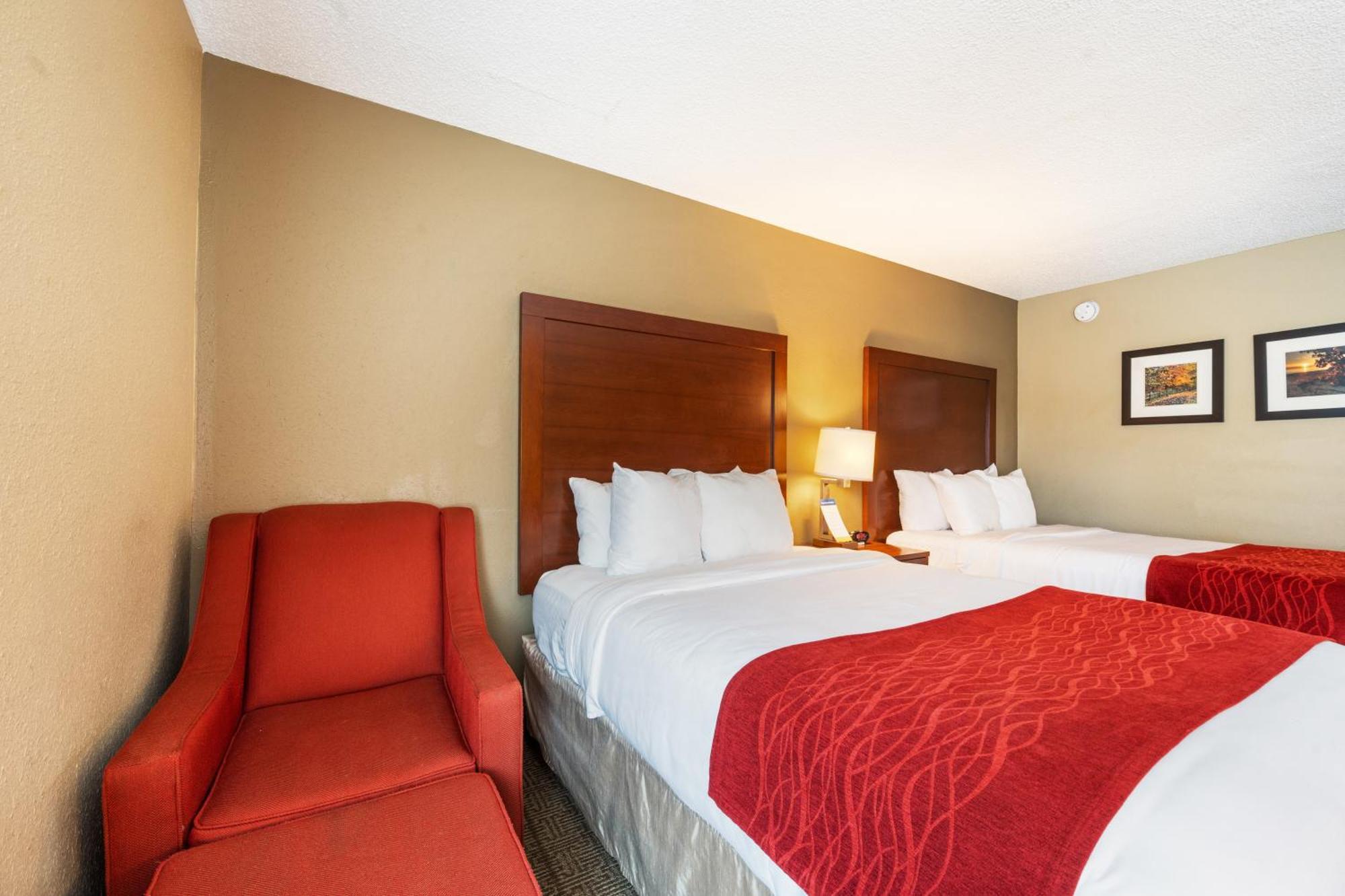 Comfort Inn Mayfield Heights Cleveland East Екстер'єр фото