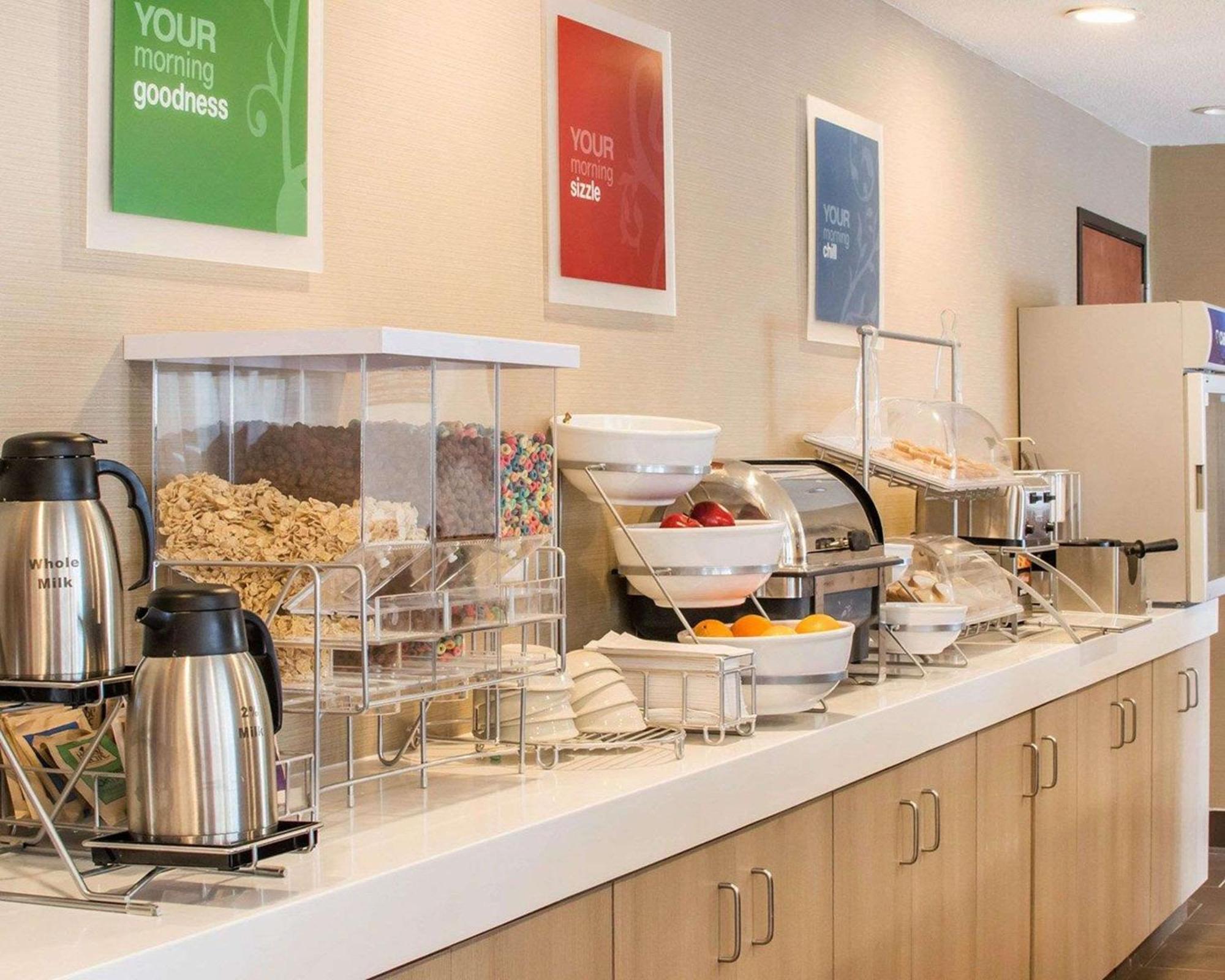 Comfort Inn Mayfield Heights Cleveland East Екстер'єр фото