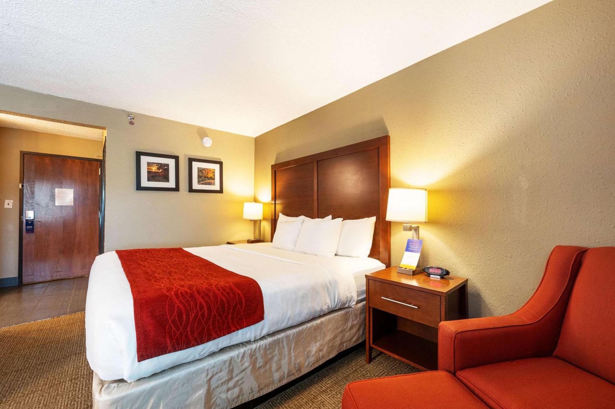 Comfort Inn Mayfield Heights Cleveland East Екстер'єр фото